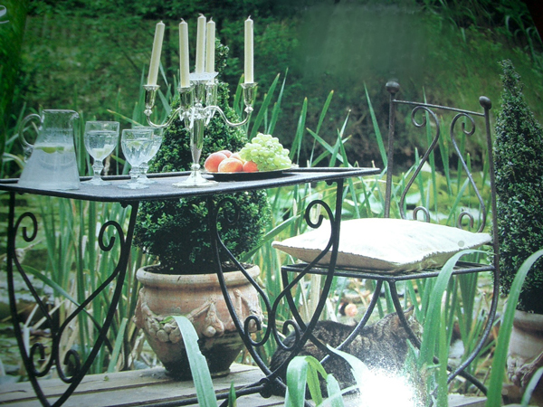 Catering im Freien - Katze nicht im Lieferumfang enthalten!